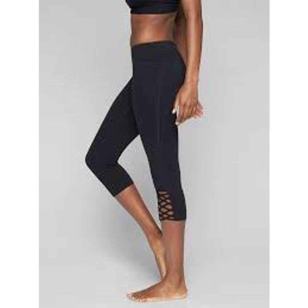 Athleta Womens Mind Over Mat Capri Small Black Stretch Low Rise Tight Leggings
